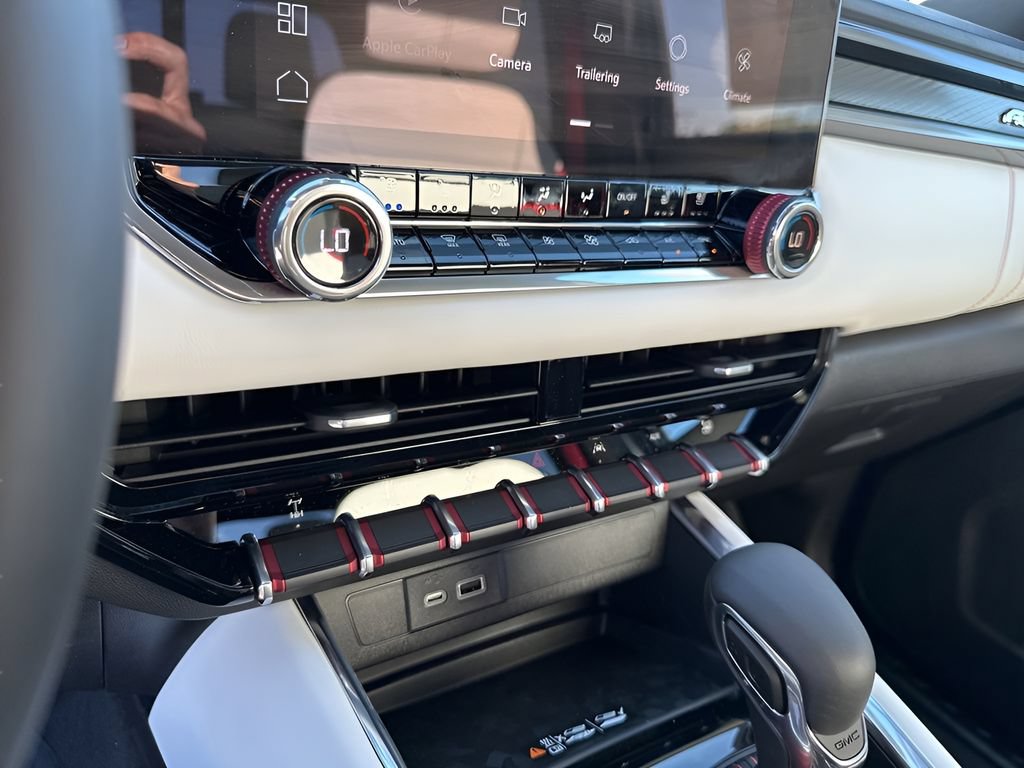 New 2026 GMC Canyon AT4X AWD/4WD image 41