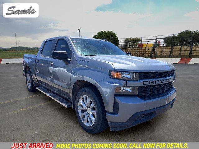 Used 2020 Chevrolet Silverado 1500 Custom w/ Custom Value Package RWD image 1