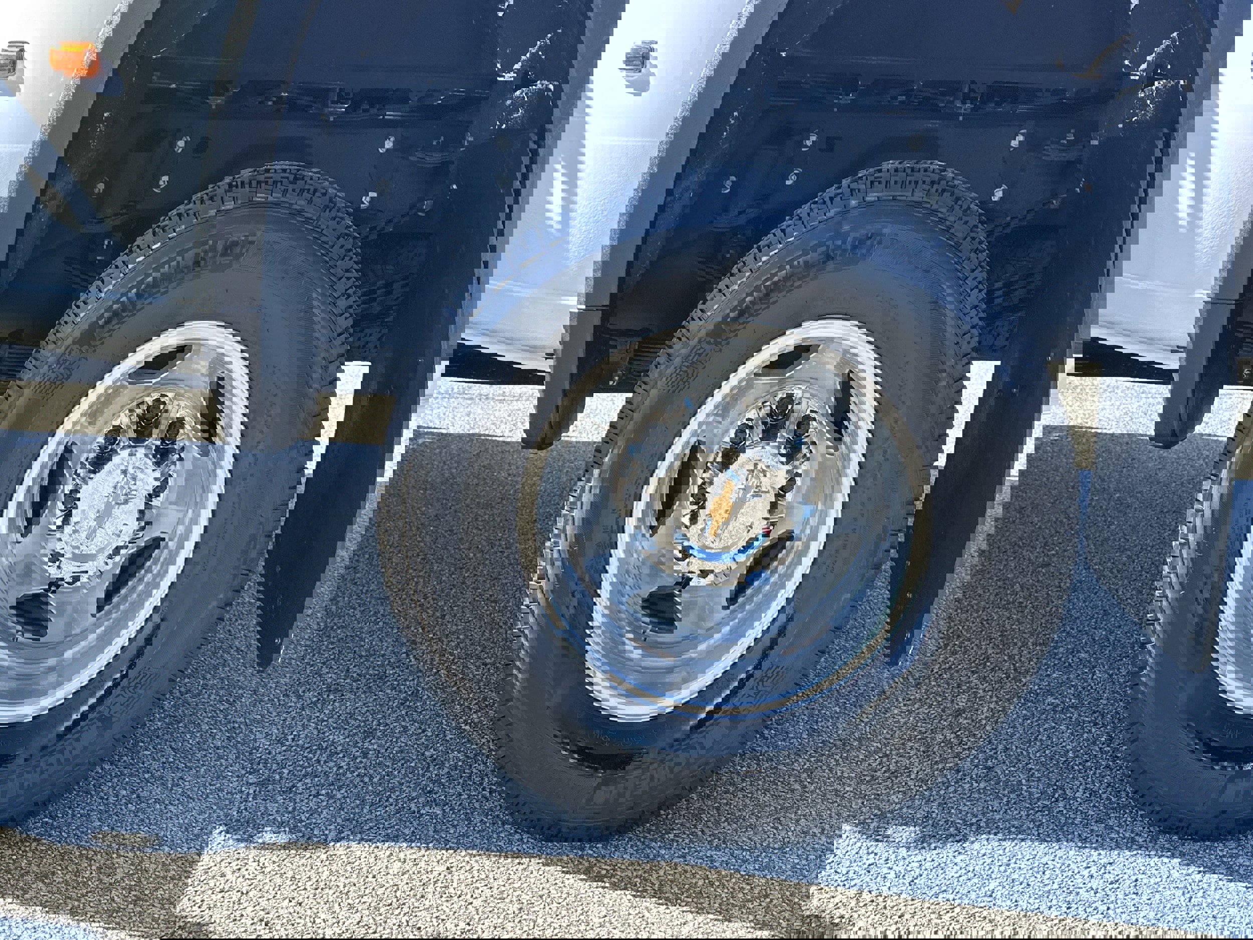 Used 2024 Chevrolet Silverado 3500 LT w/ Convenience Package image 19