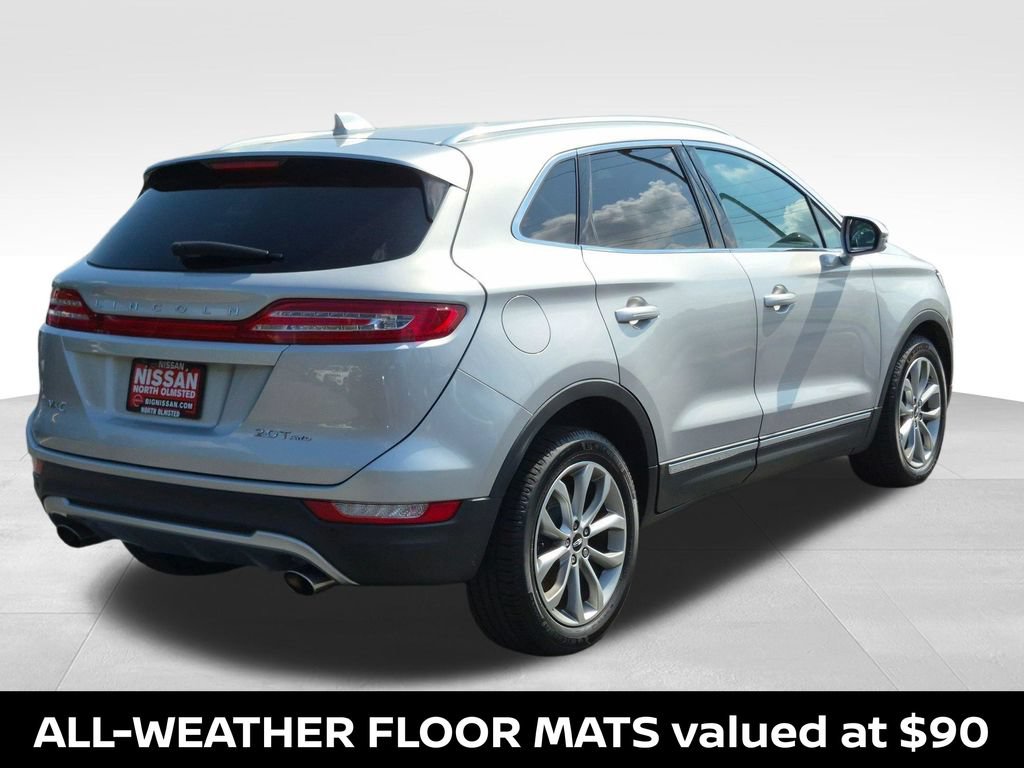 Used 2017 Lincoln MKC Select w/ Select Plus Package AWD/4WD image 8