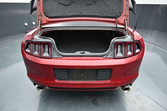 Used 2014 Ford Mustang Coupe RWD image 9