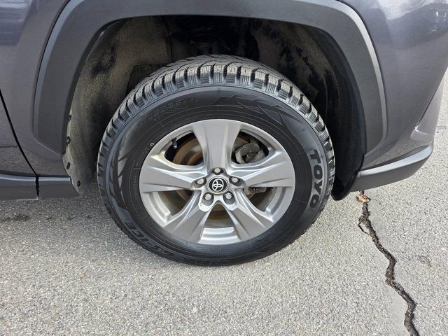 Used 2023 Toyota RAV4 XLE image 12