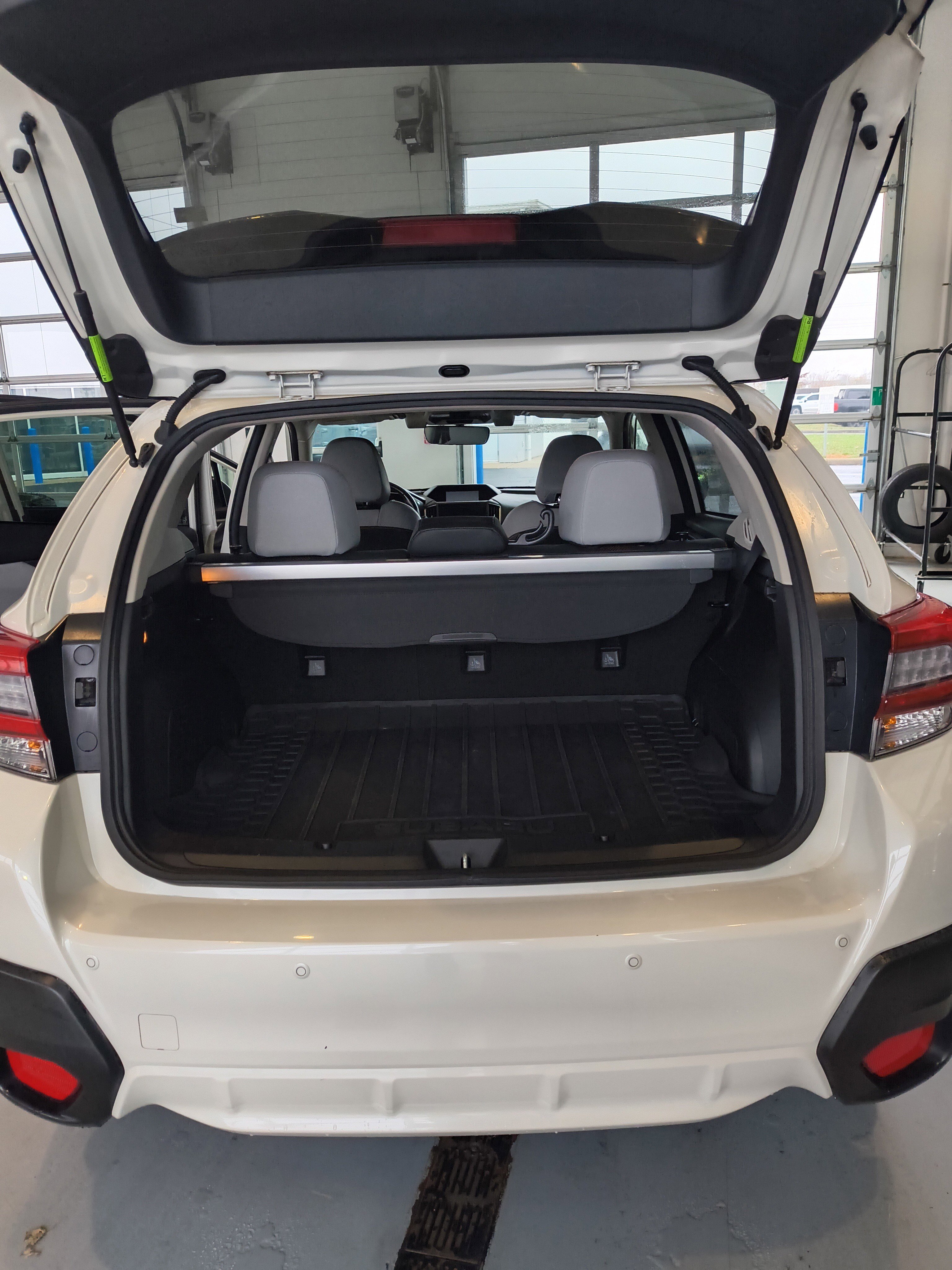 Used 2022 Subaru Crosstrek 2.5i Limited w/ Moonroof Package 2 image 7