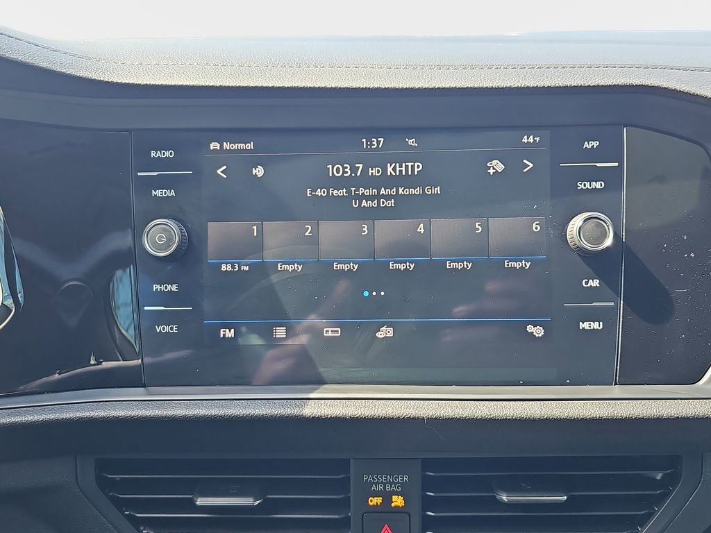 Used 2019 Volkswagen Jetta SEL image 23