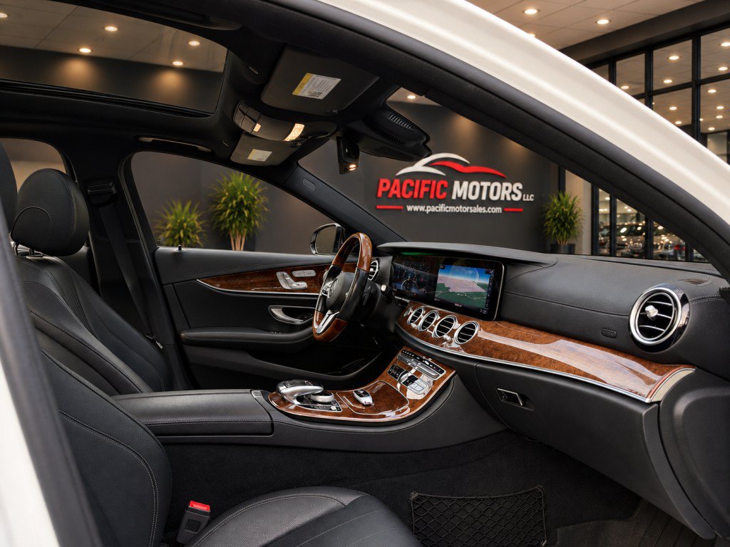 Used 2020 Mercedes-Benz E 350 Sedan image 16