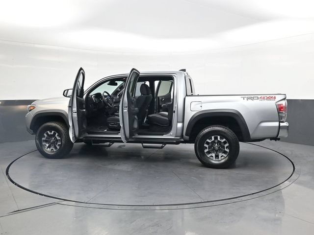 Used 2023 Toyota Tacoma TRD Off-Road w/ Black Out Package (TMS) AWD/4WD image 42