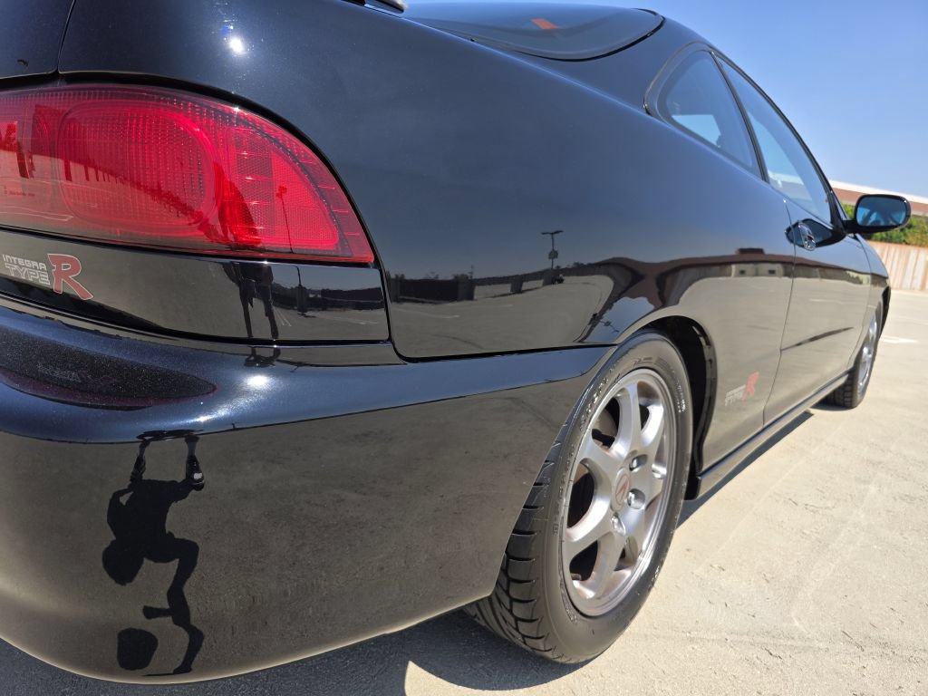 Used 2001 Acura Integra Type R FWD image 12