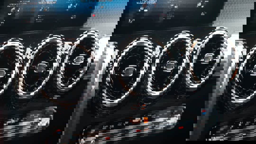 Certified 2022 Mercedes-Benz GLB 250 4MATIC w/ Premium Package Lite image 30