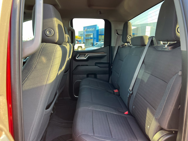 Used 2023 Chevrolet Silverado 1500 LT w/ Protection Package AWD/4WD image 5