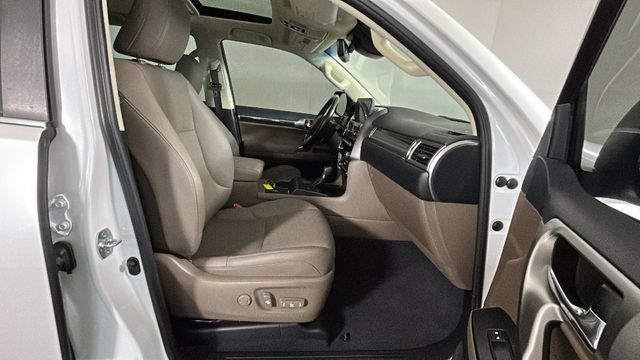 Used 2023 Lexus GX 460 Premium AWD/4WD image 31