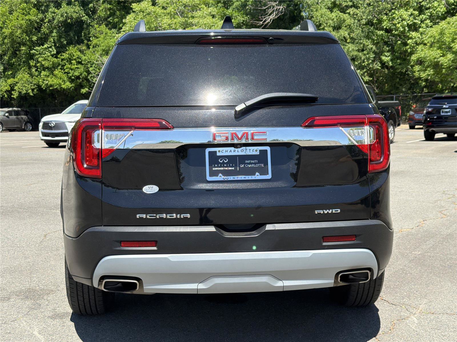 Used 2023 GMC Acadia SLE w/ Driver Convenience Package AWD/4WD image 27