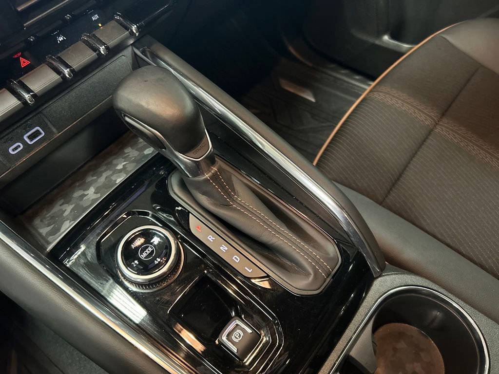 Certified 2024 GMC Canyon AT4 image 24