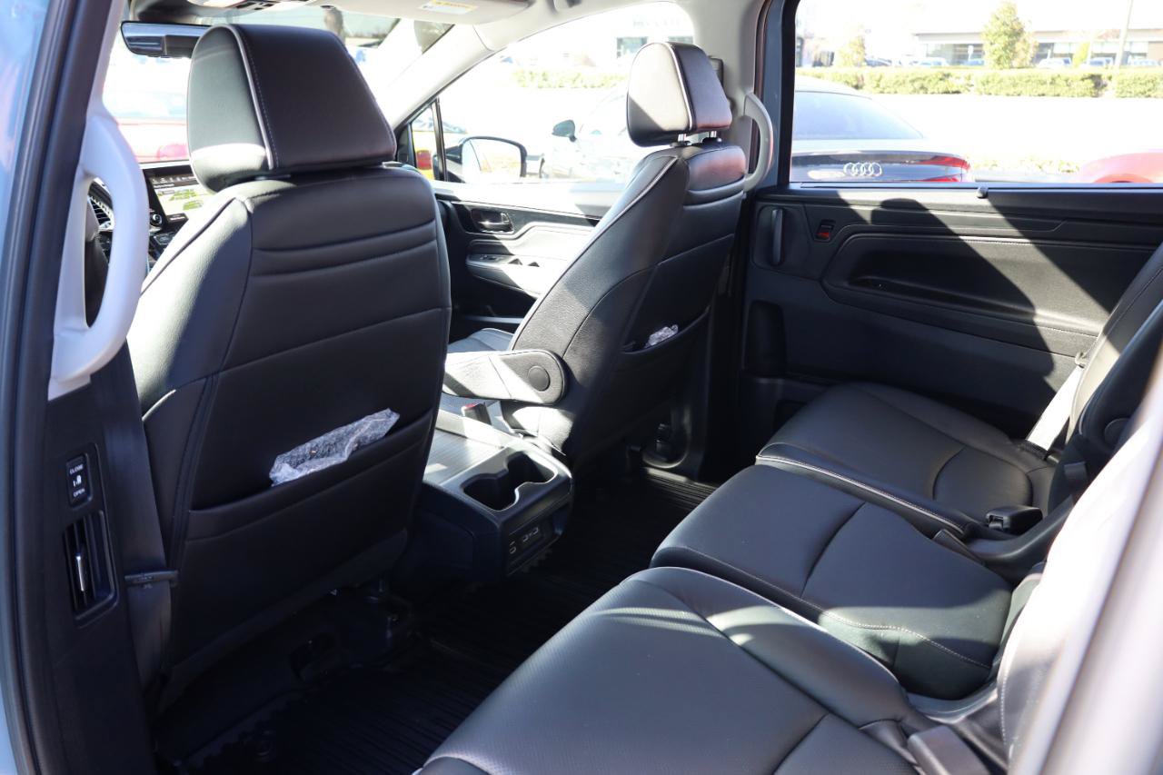 Used 2023 Honda Odyssey Elite image 15