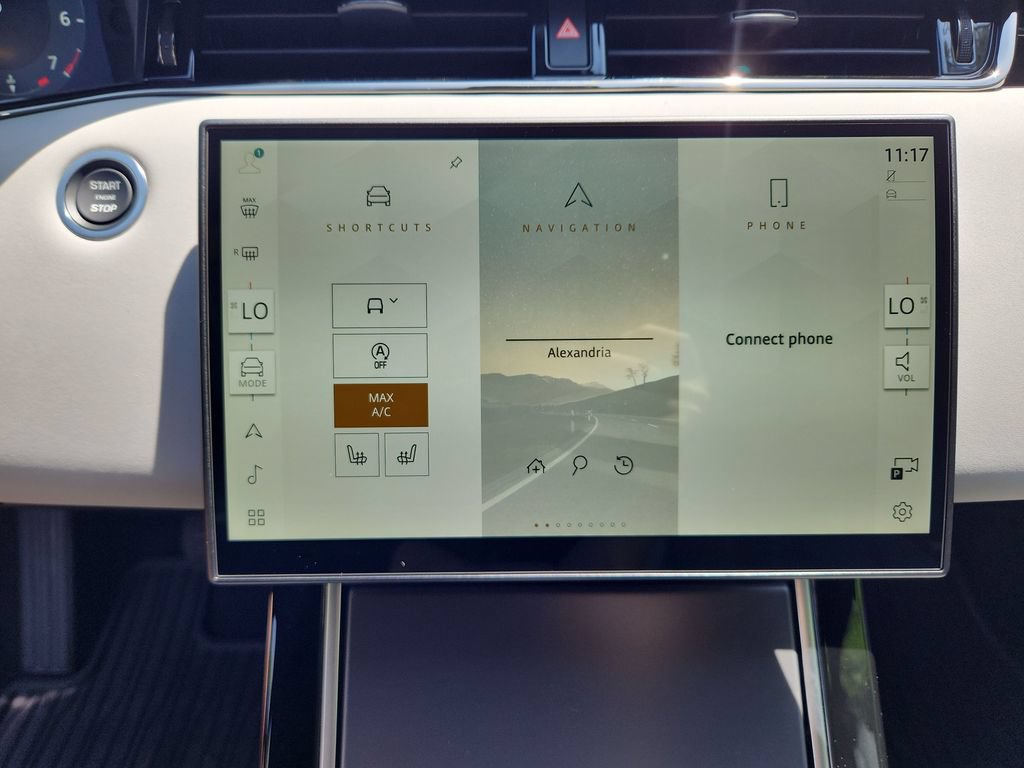 New 2026 Land Rover Range Rover Evoque S AWD/4WD image 17