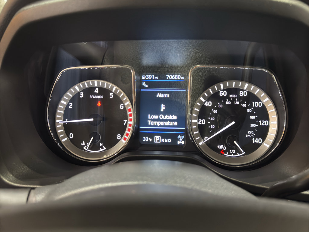 Used 2019 Nissan Titan Platinum Reserve image 28