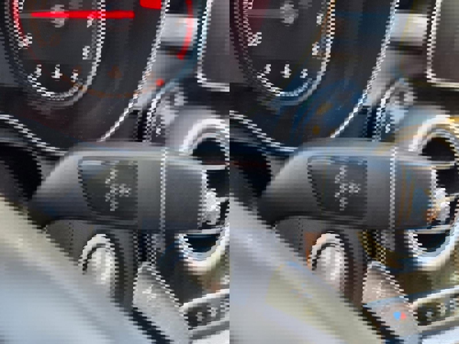 Used 2018 Mercedes-Benz GLC 300 4MATIC Coupe image 33