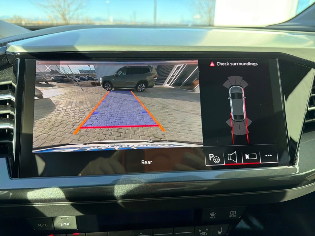 Used 2024 Audi Q4 e-tron Prestige w/ Black Optic Plus Package image 22