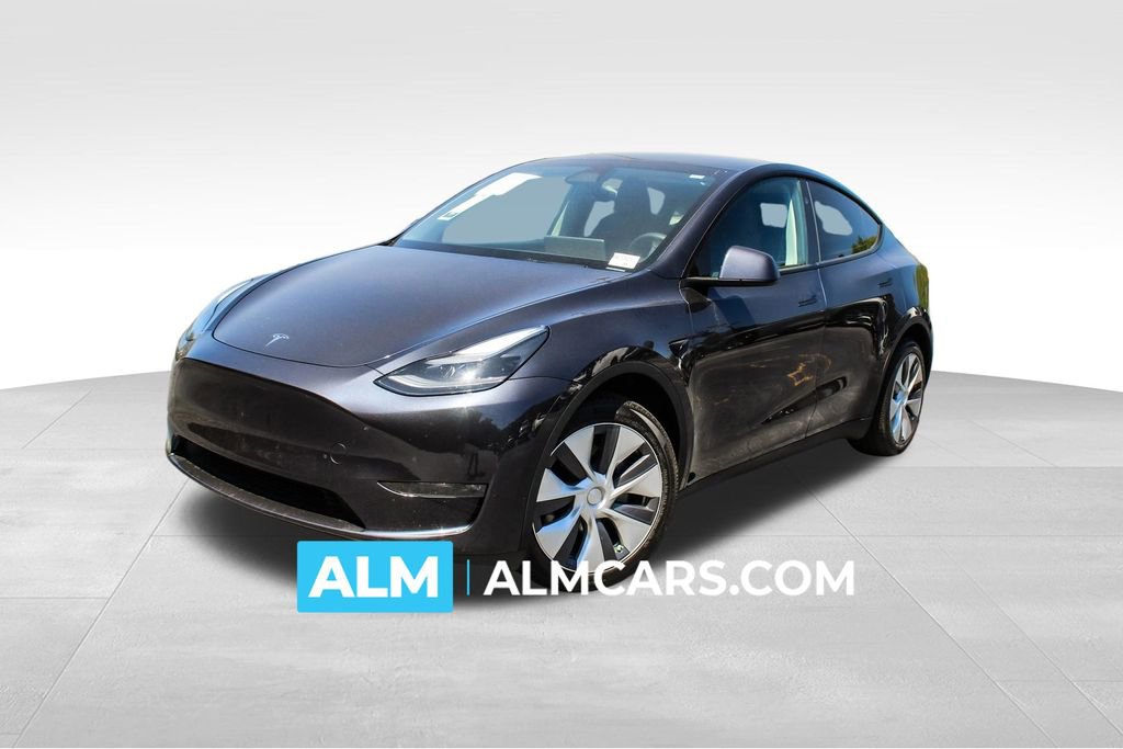 Used 2024 Tesla Model Y Long Range AWD/4WD image 1