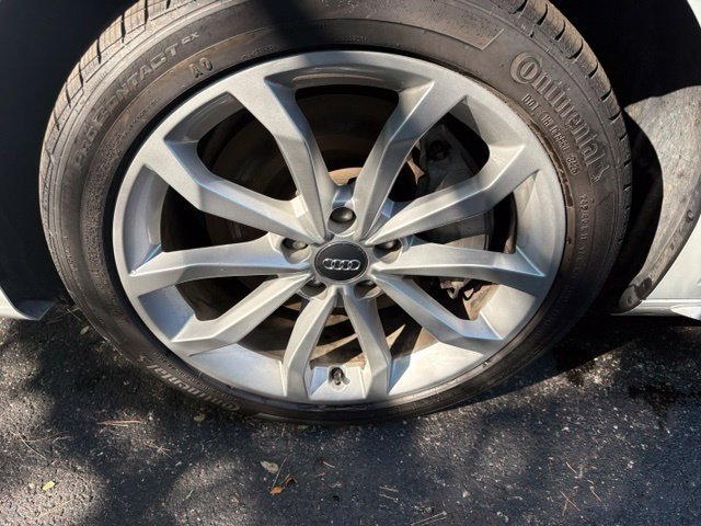 Used 2019 Audi A4 2.0T Premium Plus w/ Premium Plus Package AWD/4WD image 6