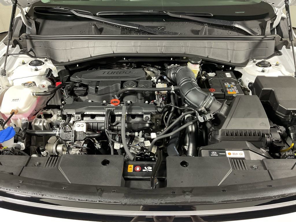 New 2026 Hyundai Kona SEL Premium image 6