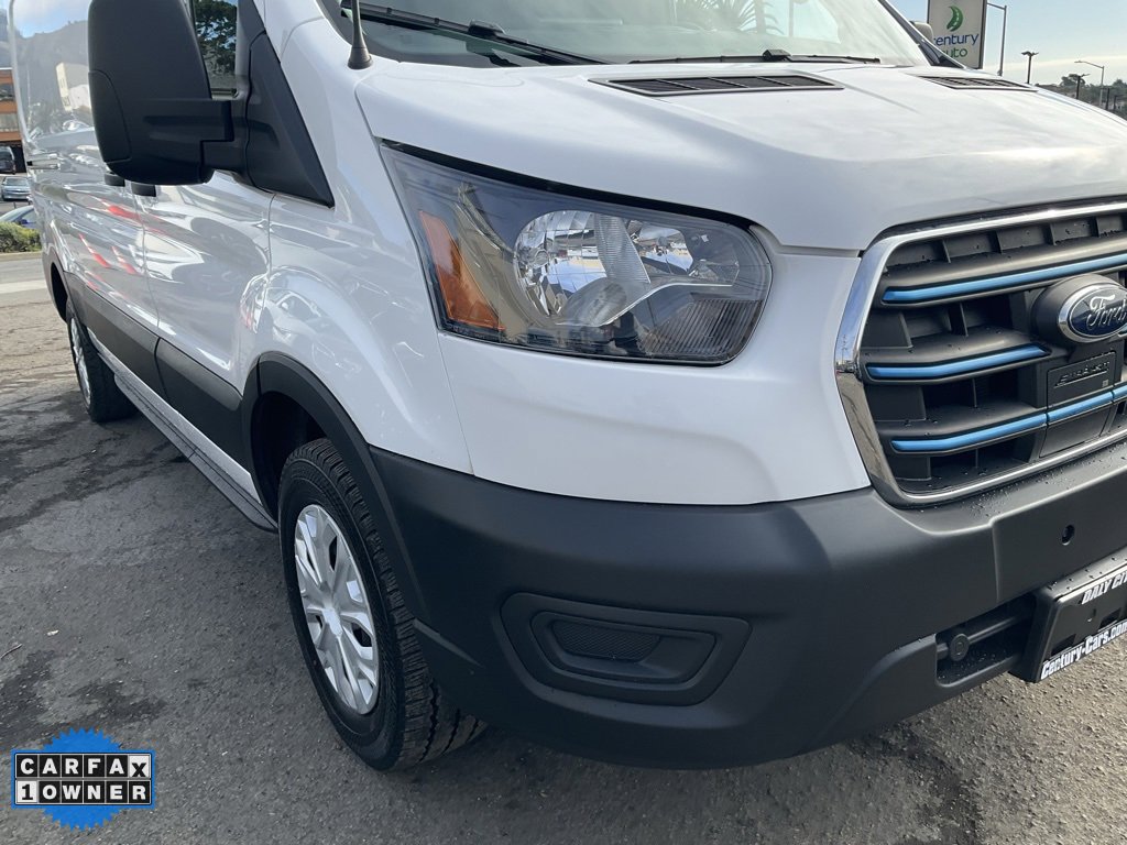 Used 2022 Ford E-Transit Medium Roof image 48