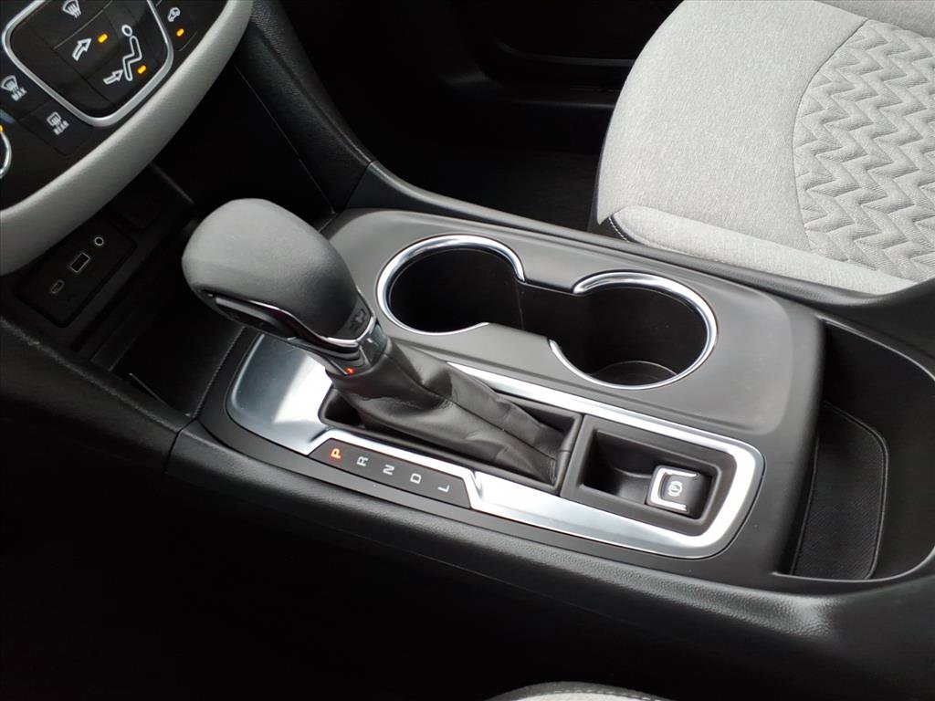 Certified 2024 Chevrolet Equinox LS w/ LS Convenience Package image 13