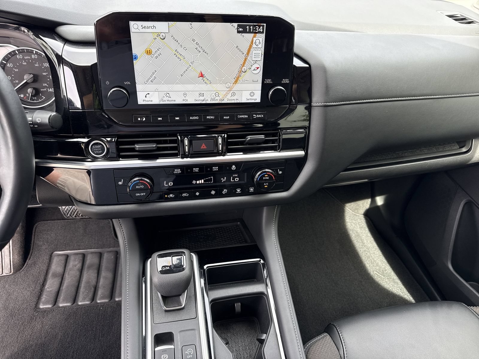 Used 2023 Nissan Pathfinder SL w/ SL Premium Package AWD/4WD image 31