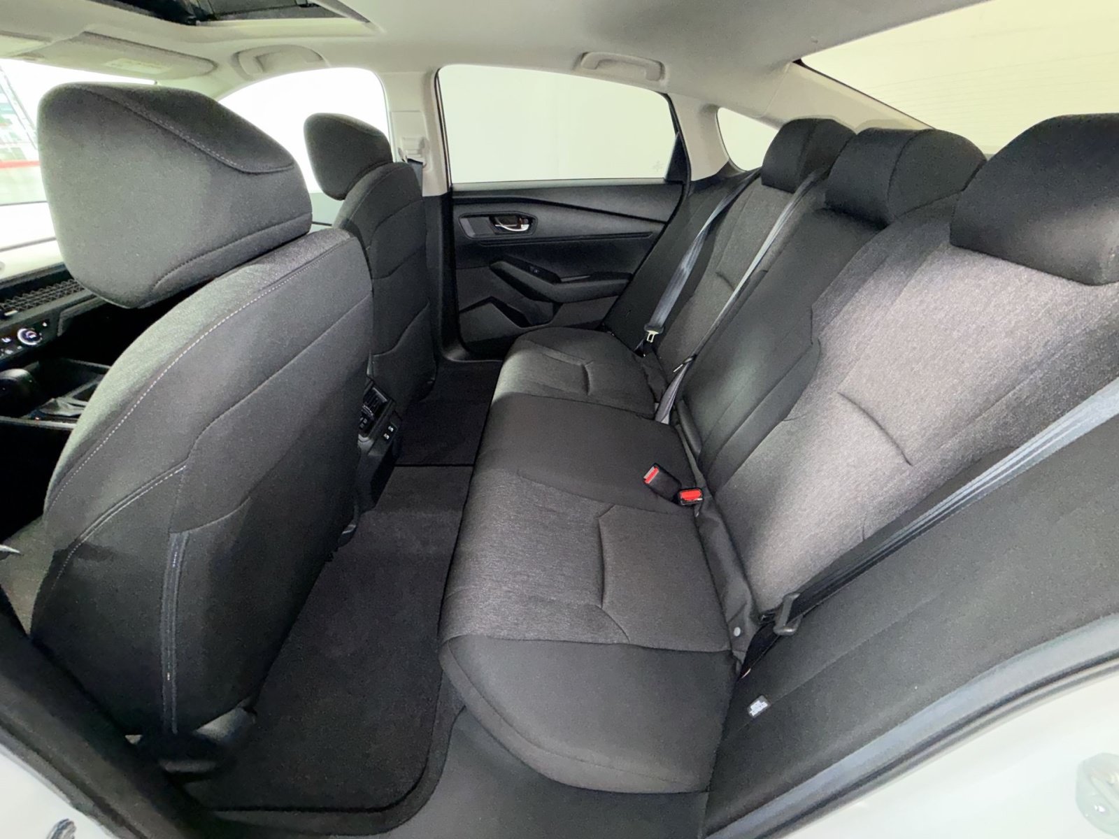 Used 2025 Honda Accord SE image 24