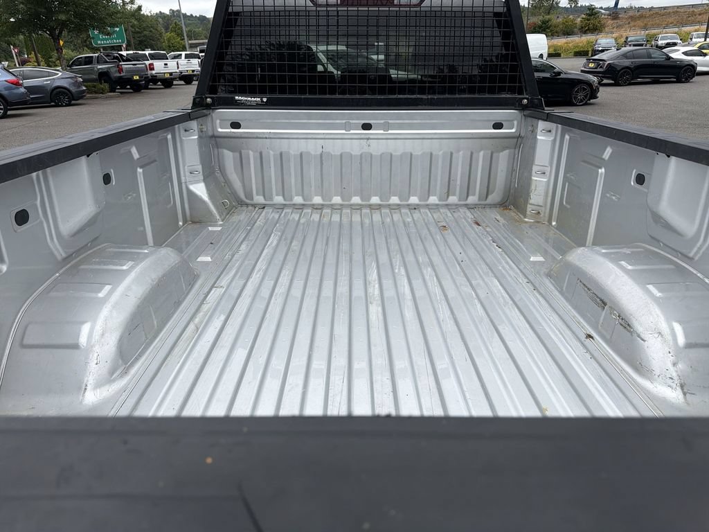 Used 2022 GMC Sierra 3500 SLE w/ SLE Convenience Package AWD/4WD image 25