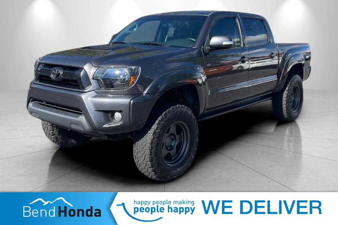 Used 2015 Toyota Tacoma 4x4 Double Cab w/ TRD Sport Package