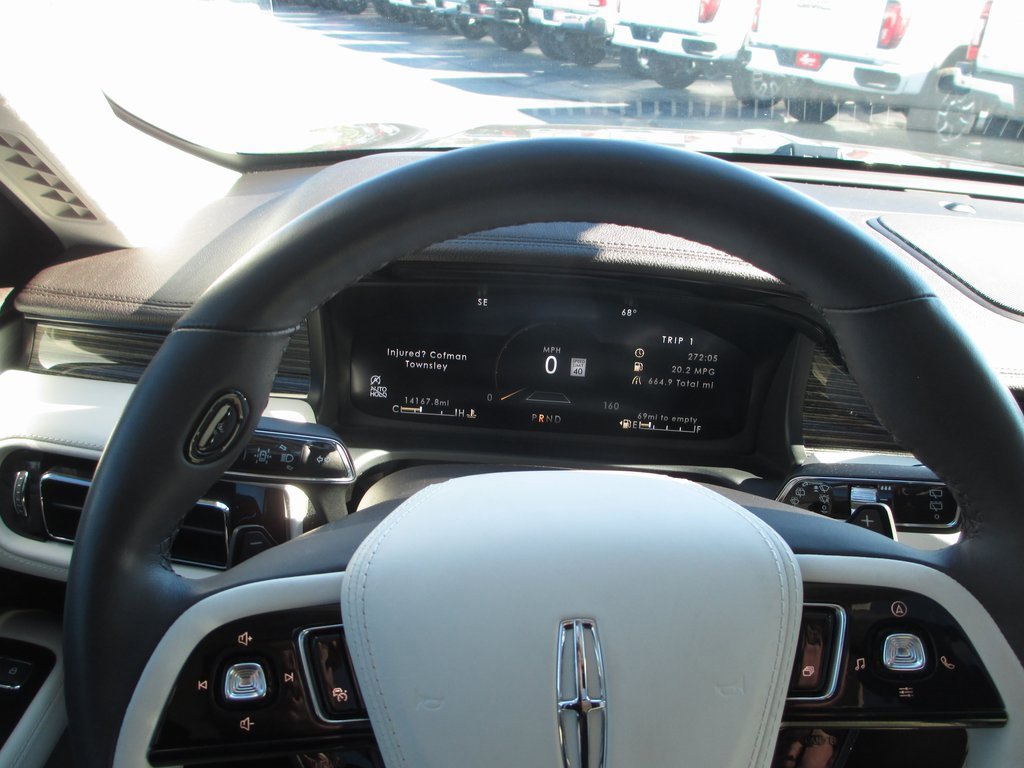 Used 2024 Lincoln Aviator Black Label w/ Dynamic Handling Package image 30