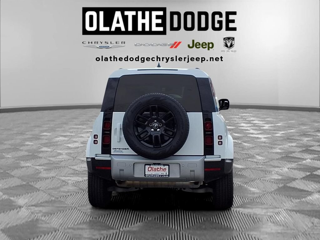 Used 2025 Land Rover Defender 110 S AWD/4WD image 25