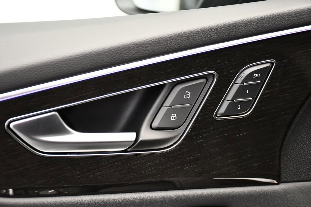 New 2026 Audi Q8 Premium Plus image 34
