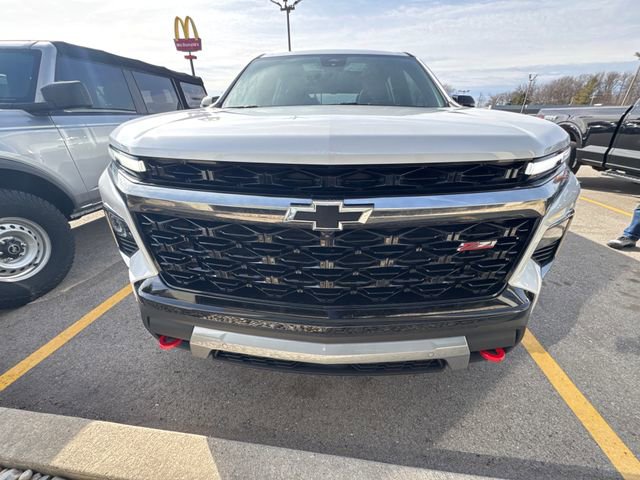 Used 2025 Chevrolet Traverse Z71 w/ Enhanced Driving Package image 17