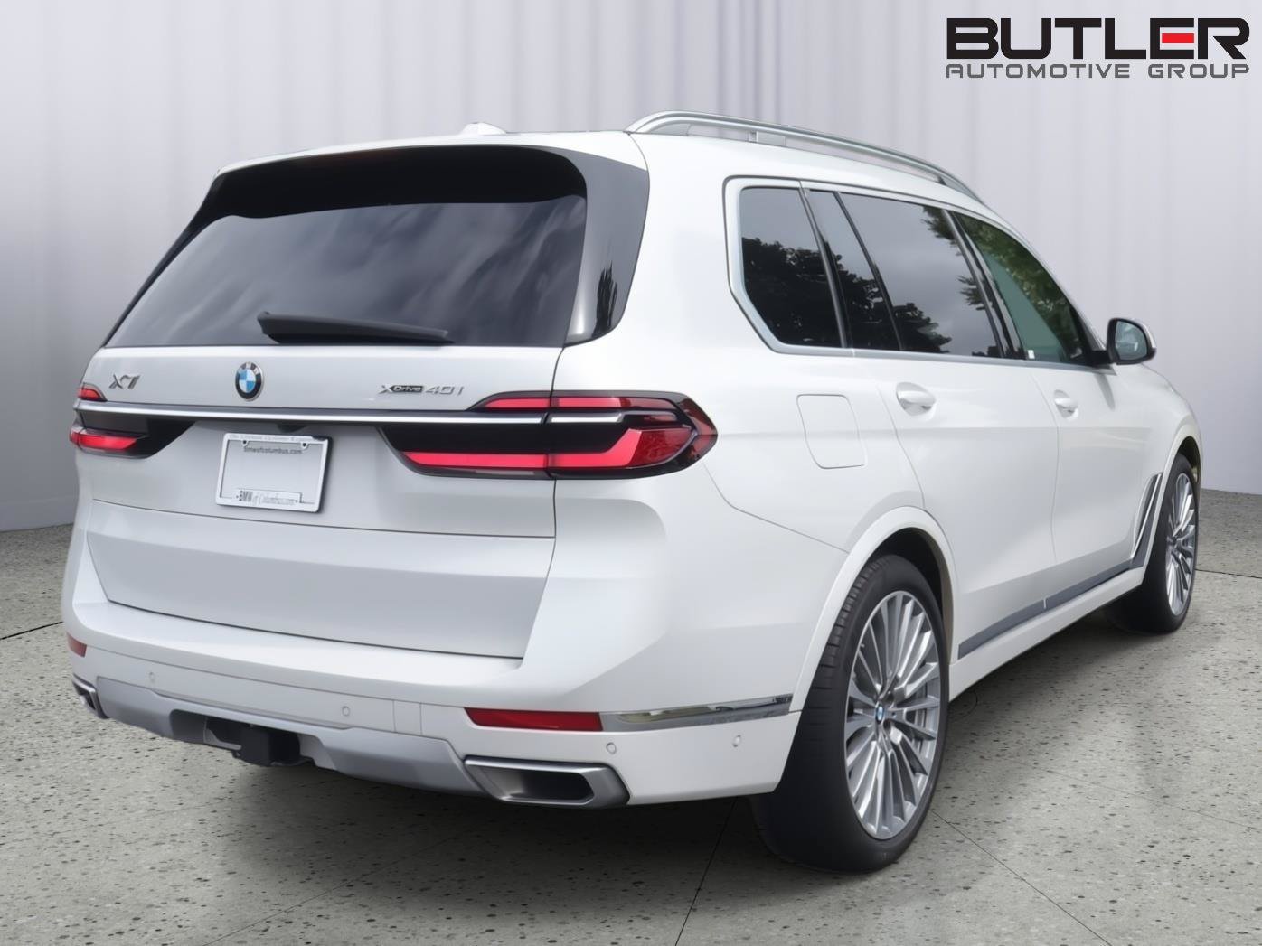 Used 2024 BMW X7 xDrive40i w/ Premium Package AWD/4WD image 6