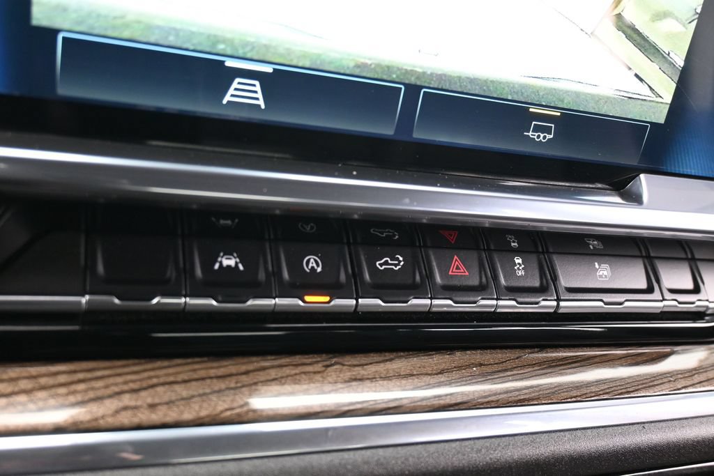 Used 2024 Chevrolet Silverado 1500 LT RWD image 27