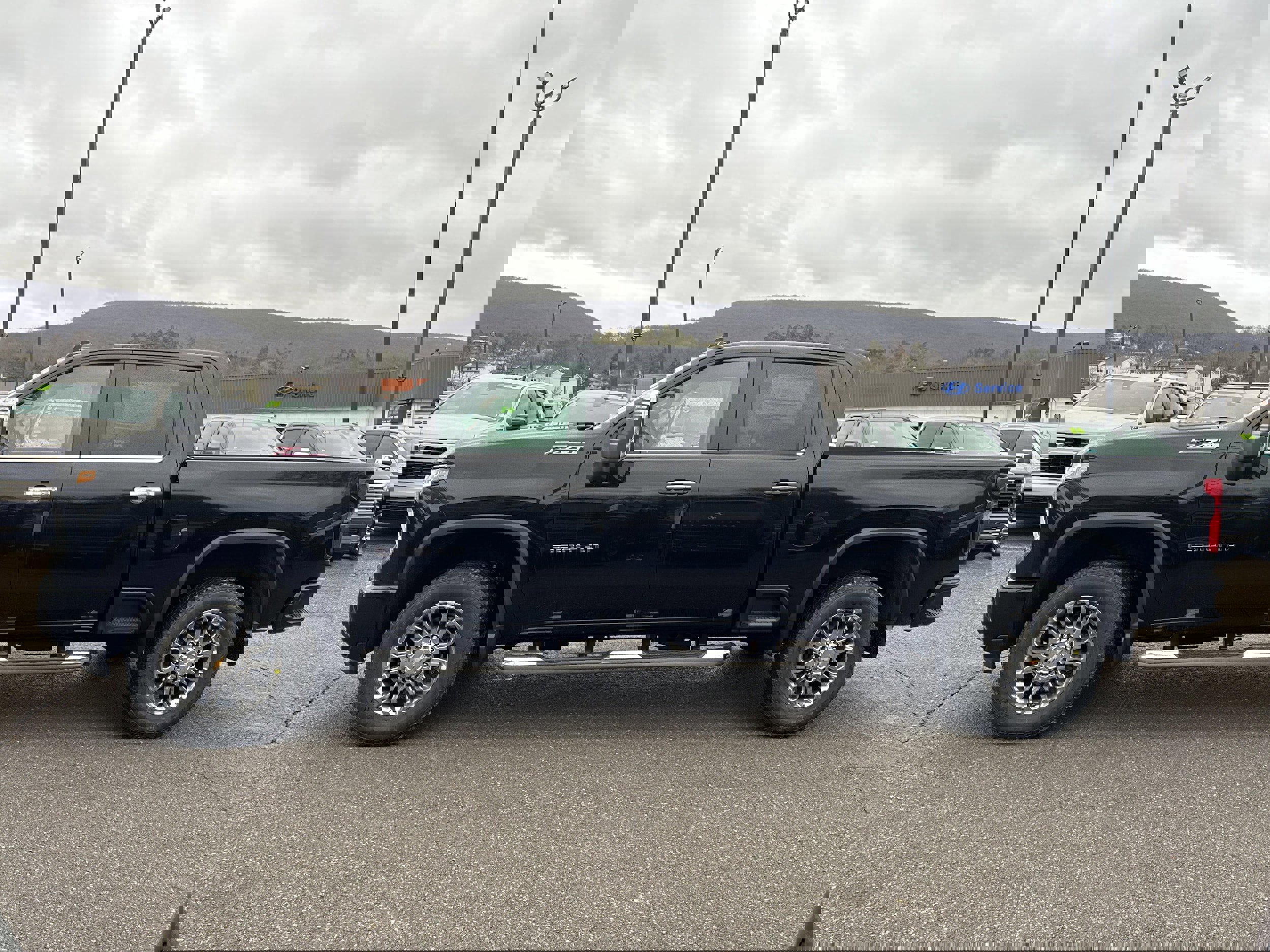 New 2026 Chevrolet Silverado 2500 LT w/ Z71 Chrome Sport Edition image 7