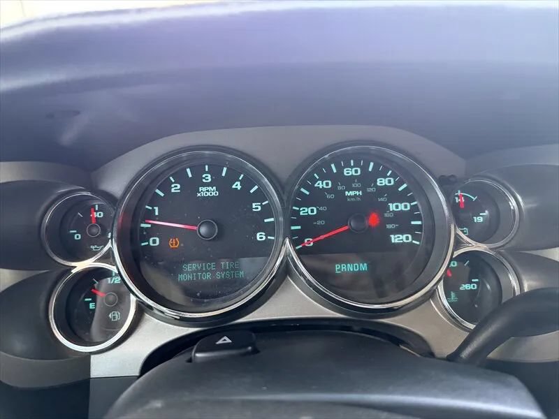Used 2011 GMC Sierra 1500 SLE w/ Power Tech Package AWD/4WD image 29
