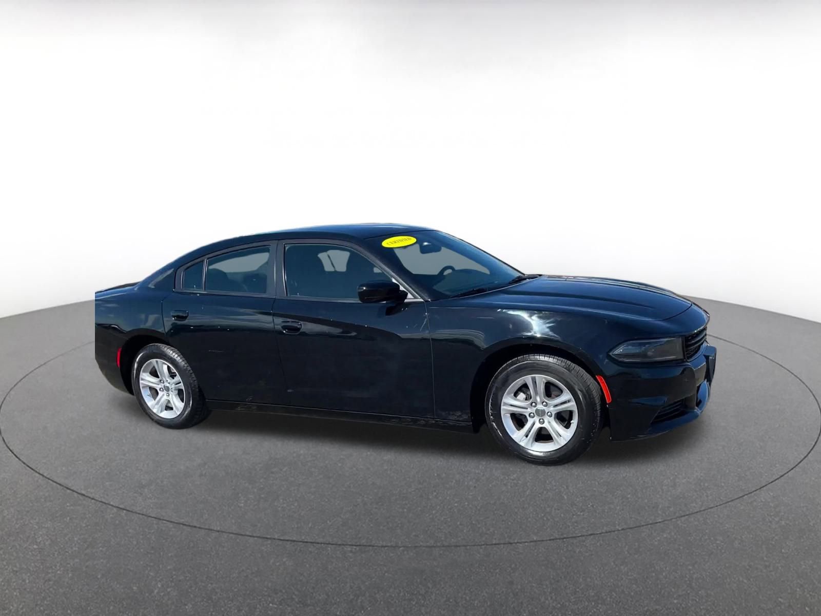 Used 2022 Dodge Charger SXT video 2