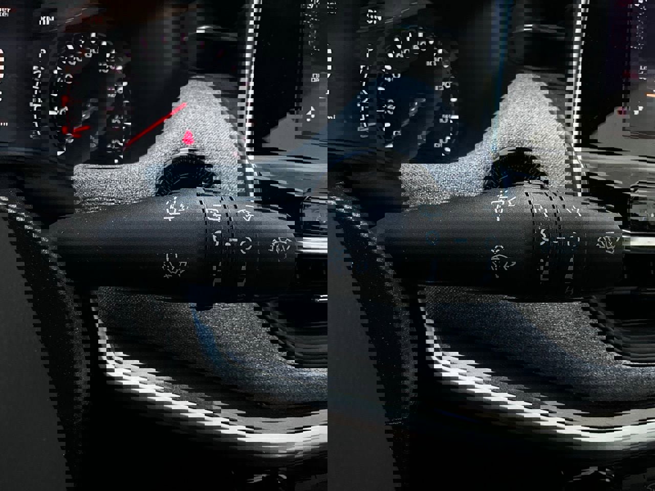 Used 2025 Jeep Compass Latitude image 37