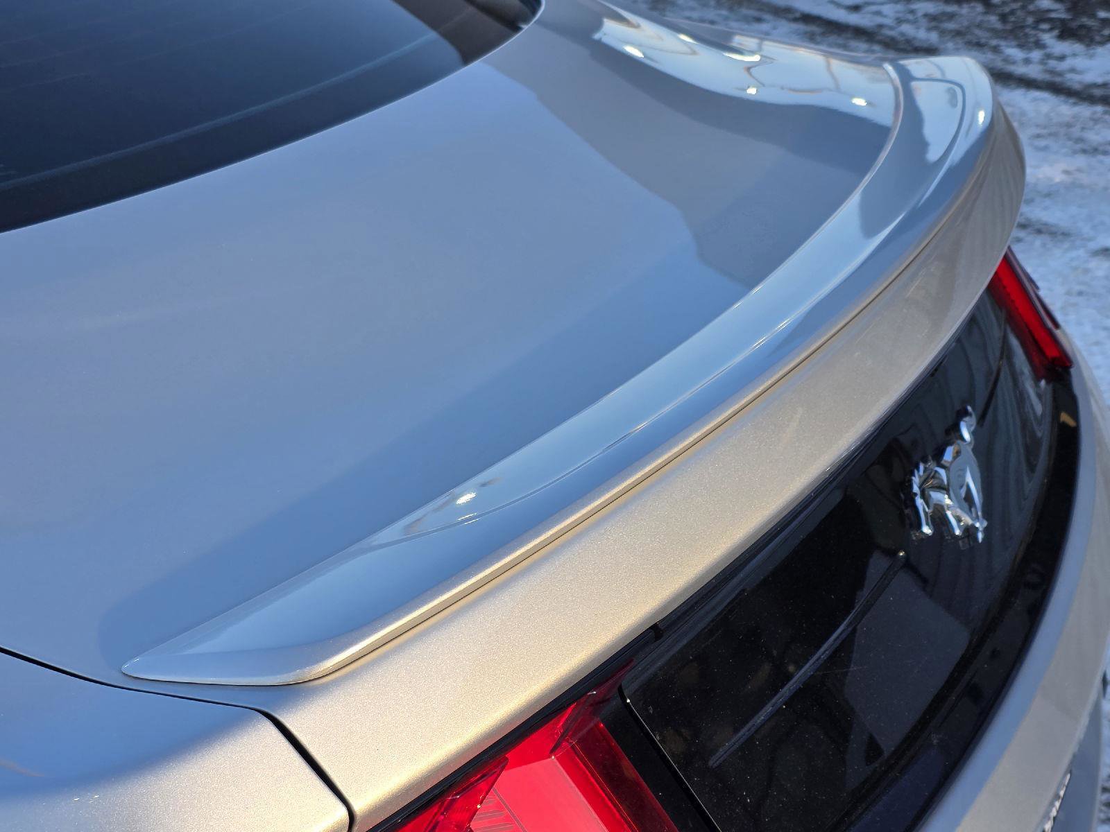 Used 2018 Ford Mustang Premium image 33