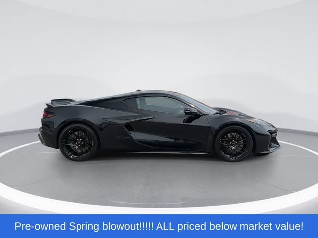 Used 2025 Chevrolet Corvette Z06 w/ Battery Protection Package RWD image 9