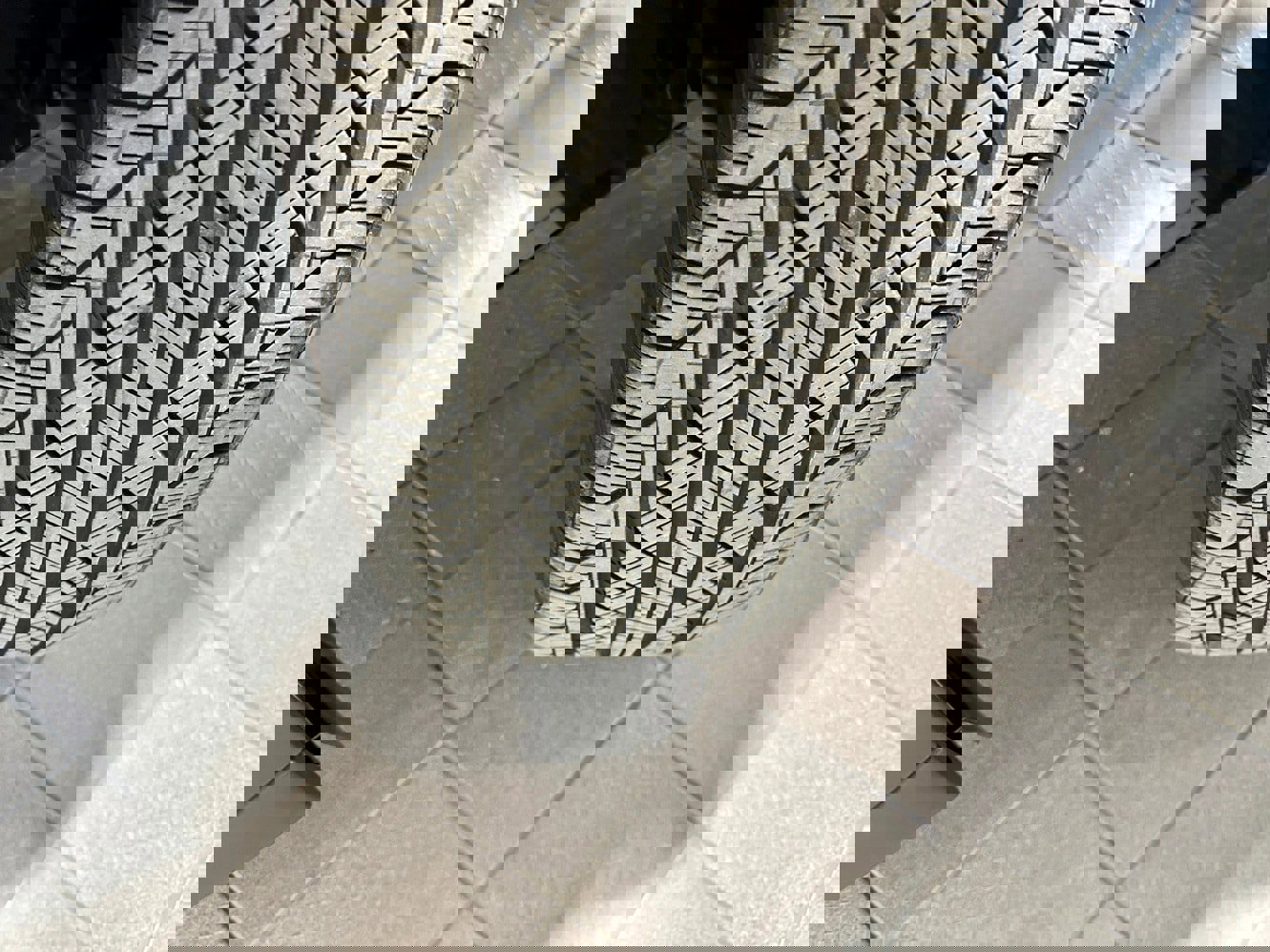 Certified 2025 Mercedes-Benz GLA 250 4MATIC w/ Exclusive Package image 40