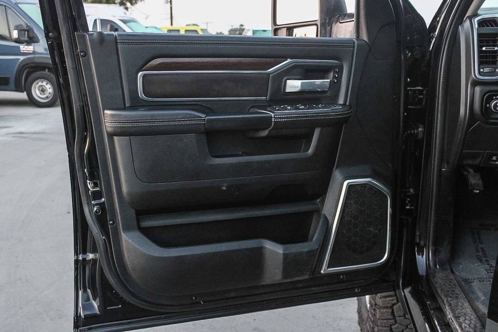 Used 2024 RAM 2500 Laramie w/ Safety Group AWD/4WD image 25