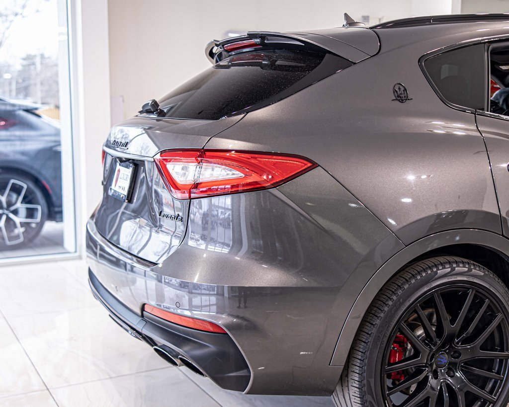Used 2019 Maserati Levante S GranSport image 12