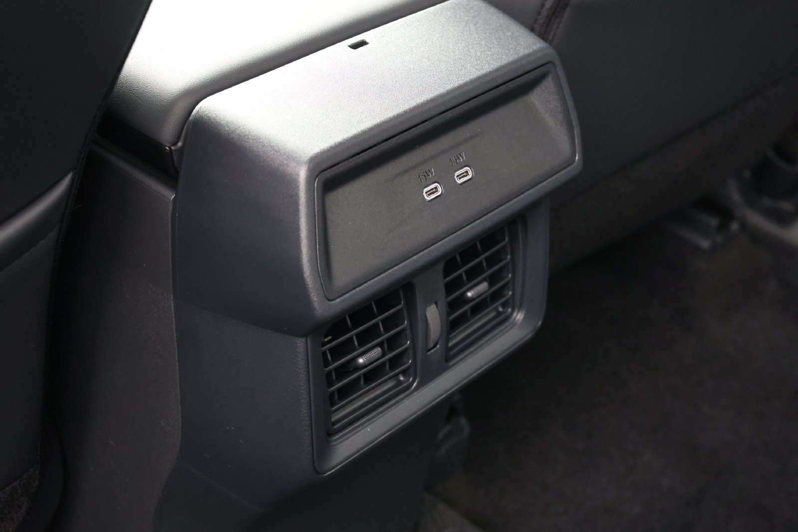 New 2026 Toyota RAV4 XSE AWD/4WD image 32