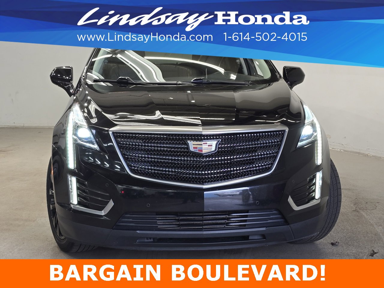 Used 2017 Cadillac XT5 Premium Luxury image 2