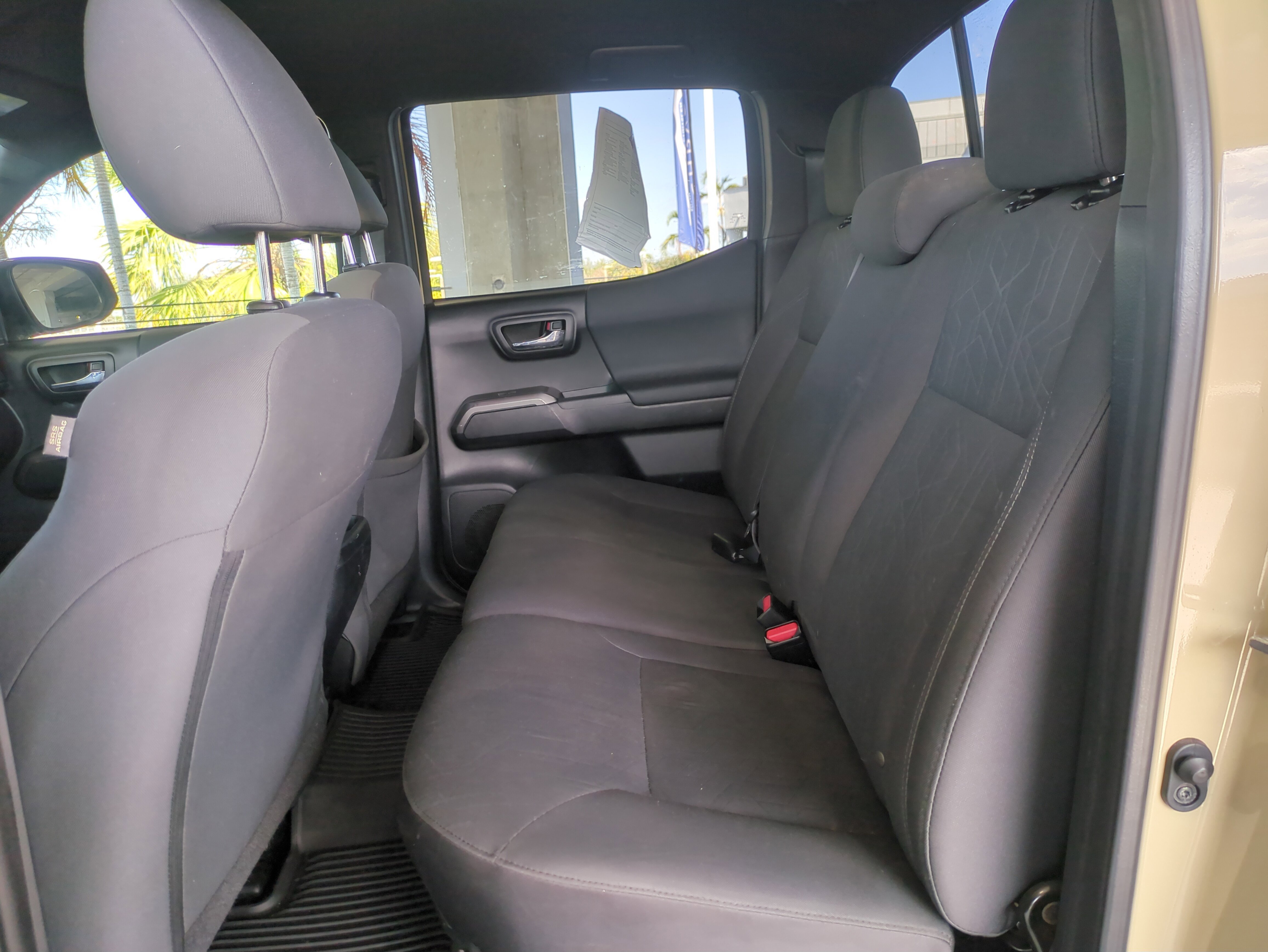 Used 2018 Toyota Tacoma TRD Sport image 16