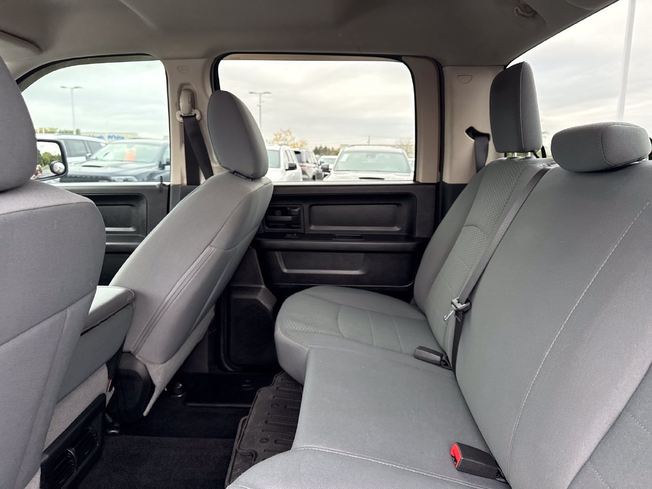 Used 2014 RAM 1500 Express AWD/4WD image 13