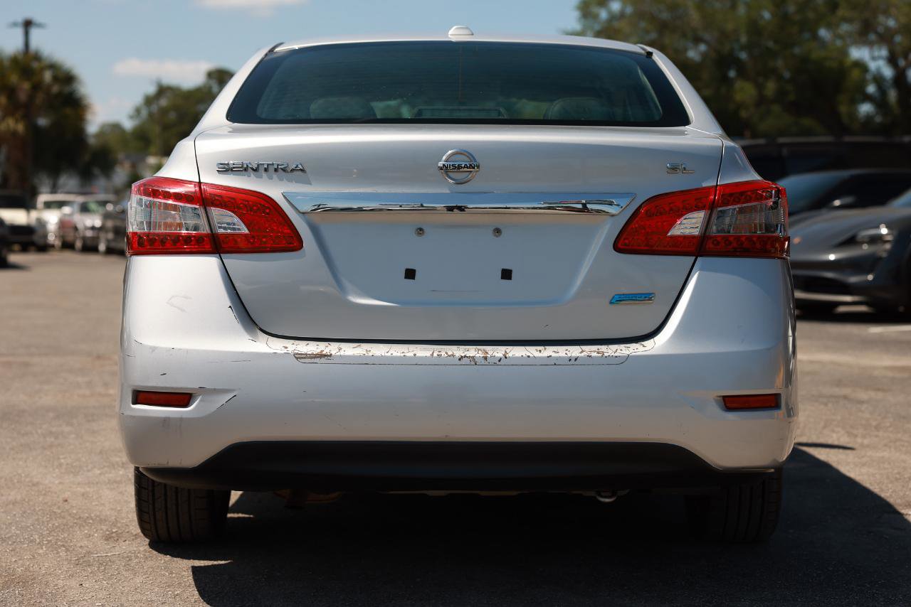 Used 2013 Nissan Sentra SL w/ Leather Pkg FWD image 7